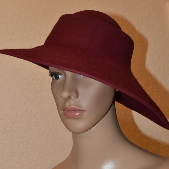Vintage Burgundy Whiteley Hat made in England - Picture 3 of 4